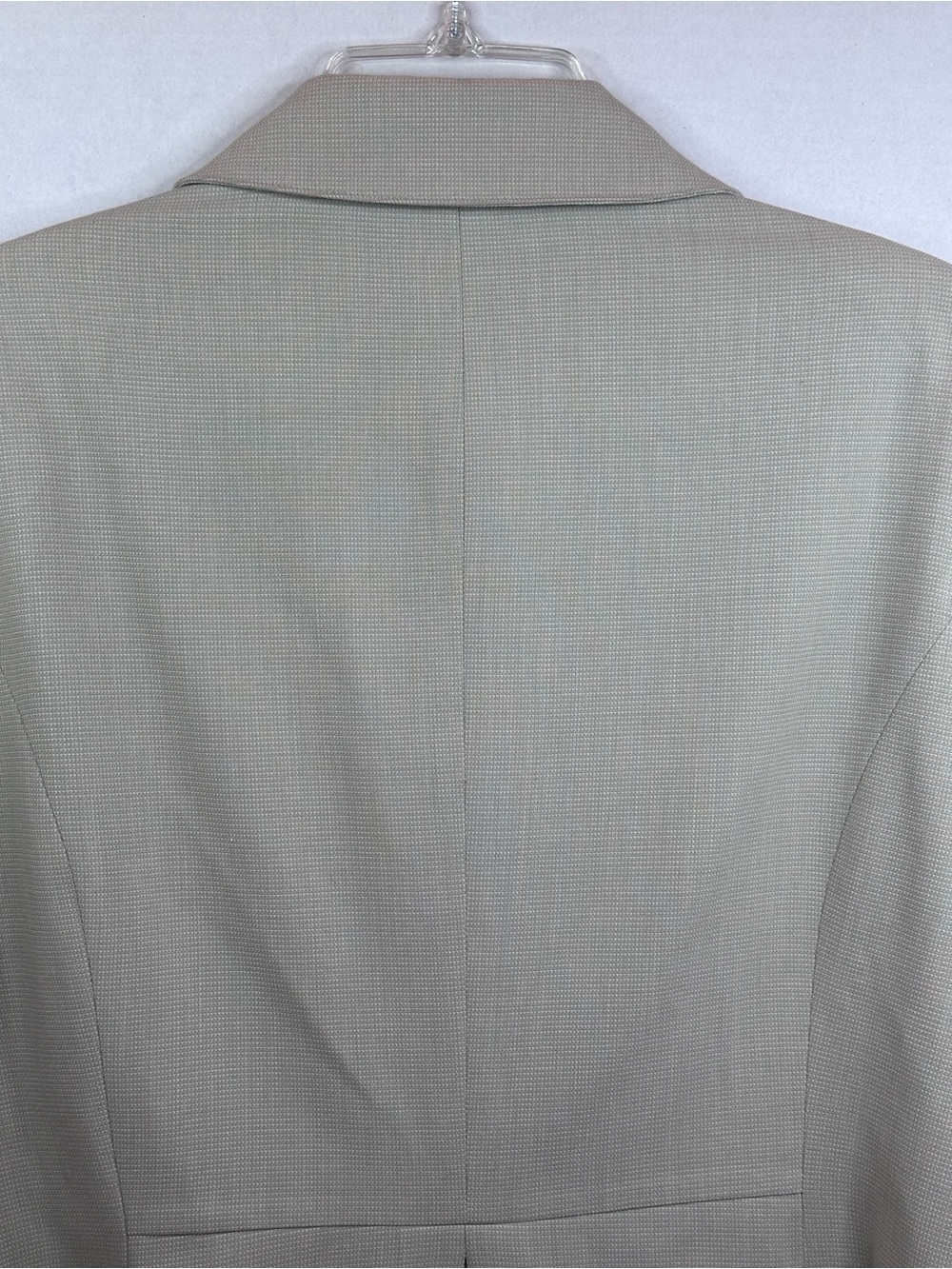 Rafaella Light Cream Button-Front Tailored Blazer, size 14 - Picture 6 of 7